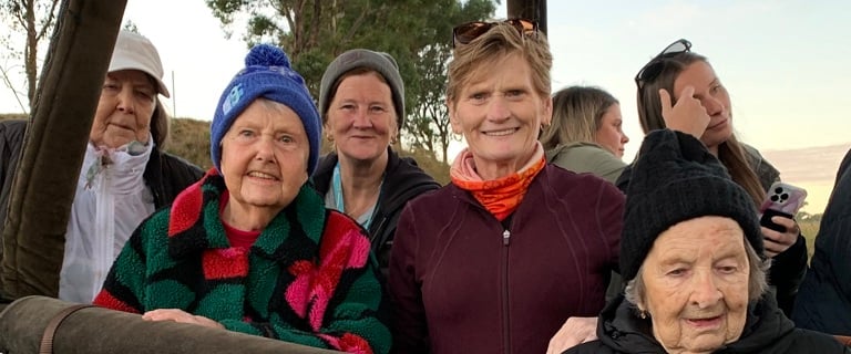 Lilydale residents hot air ballooning