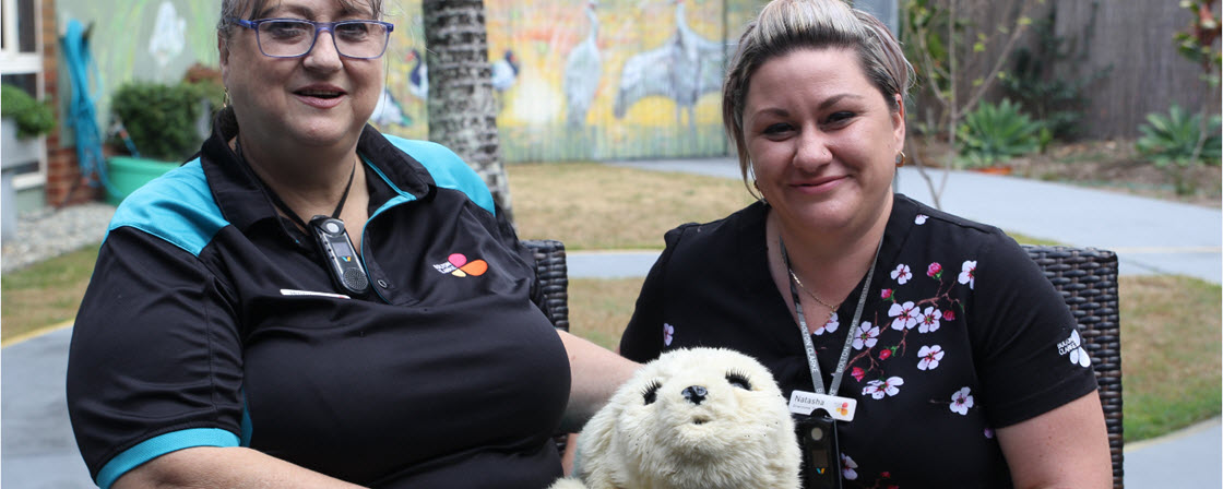 2018-09-19_Paro has seal of approval from residents with dementia hero.jpg 2018-09-19_Paro has seal of approval from residents with dementia hero.jpg
