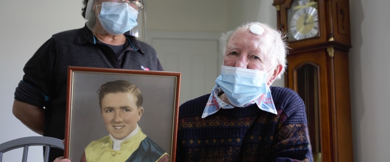 Jockey Brianweb.jpg Jockey Brianweb.jpg