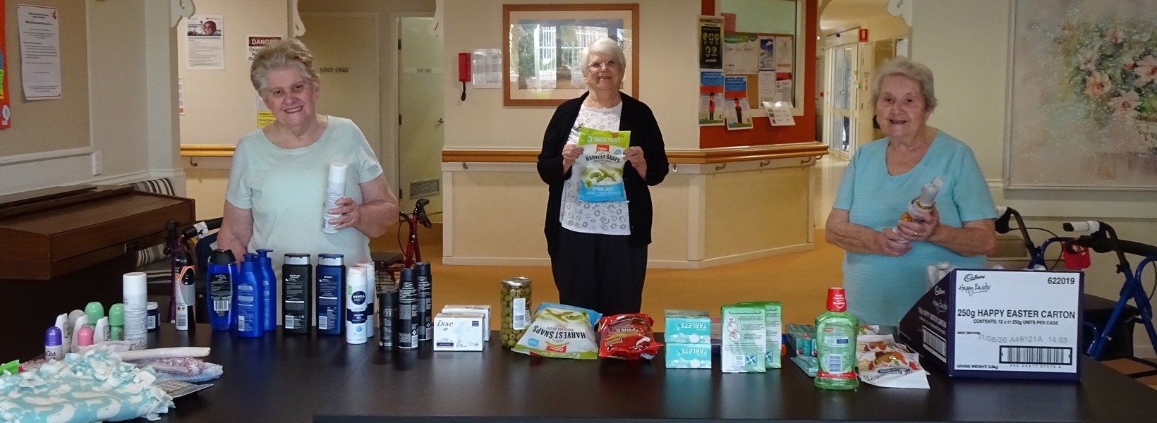 Inverpine RAC Mini Mart (2) L-R Gloria Munnery, Mary Armstrong  Bev Meech_web.jpg Inverpine RAC Mini Mart (2) L-R Gloria Munnery, Mary Armstrong  Bev Meech_web.jpg