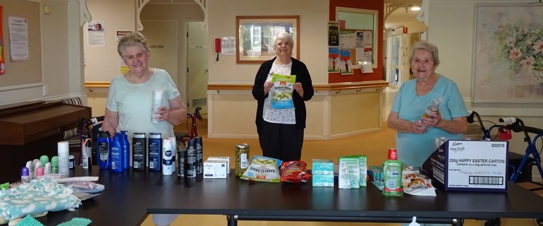 Inverpine RAC Mini Mart (2) L-R Gloria Munnery, Mary Armstrong Bev Meech_web.jpg Inverpine RAC Mini Mart (2) L-R Gloria Munnery, Mary Armstrong Bev Meech_web.jpg