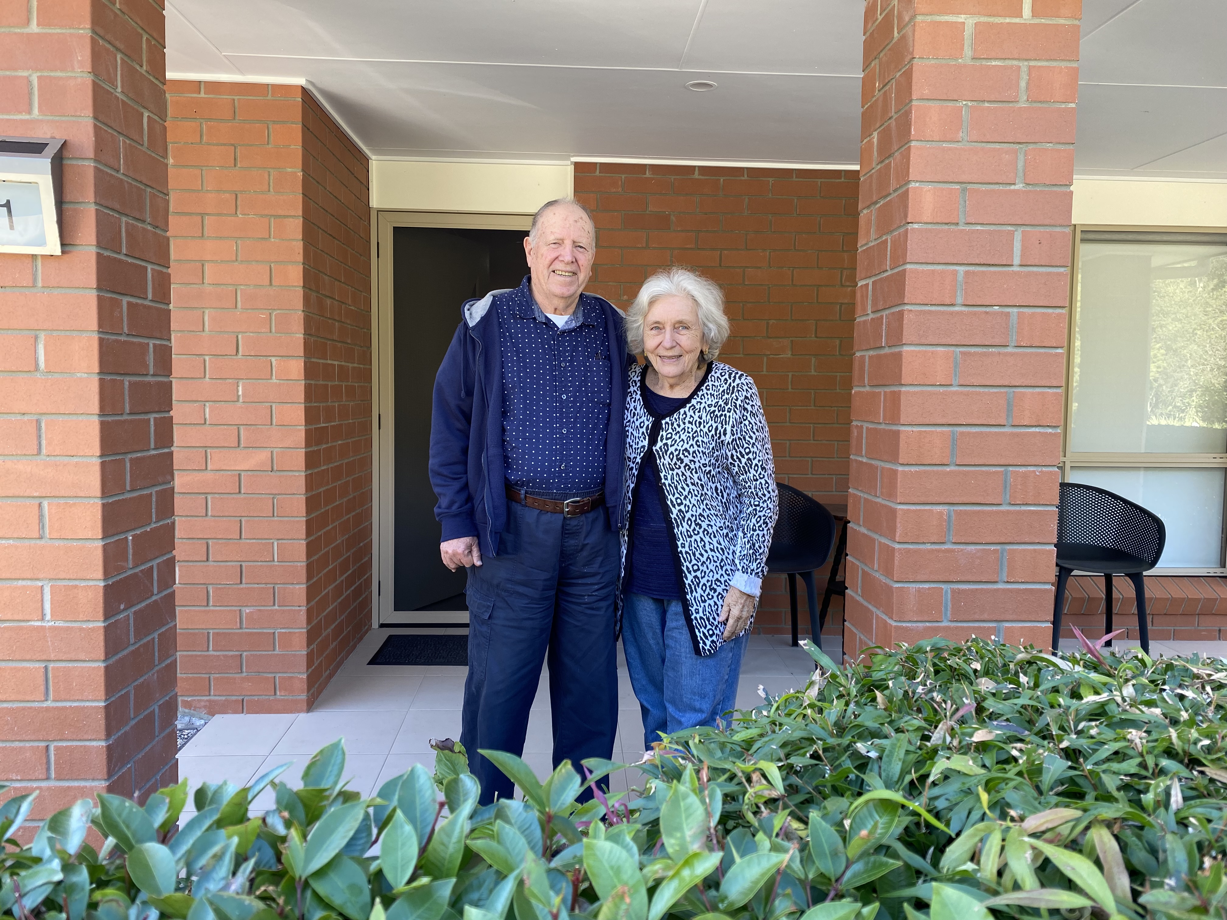 Moreton Shores RL - Brian and Kathy Thomas (2).JPG Moreton Shores RL - Brian and Kathy Thomas (2).JPG