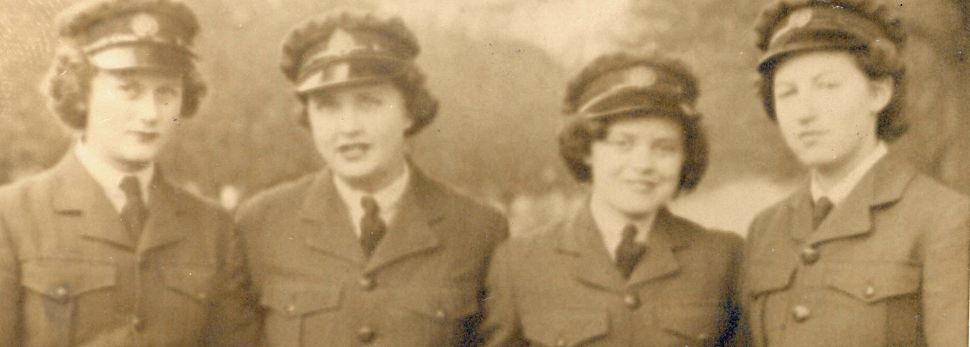 1944 - Olive, Marie and friends in WAAF Uniform 1944 Hazel Mary Bluey Marie_melbourne_1400x500.jpg