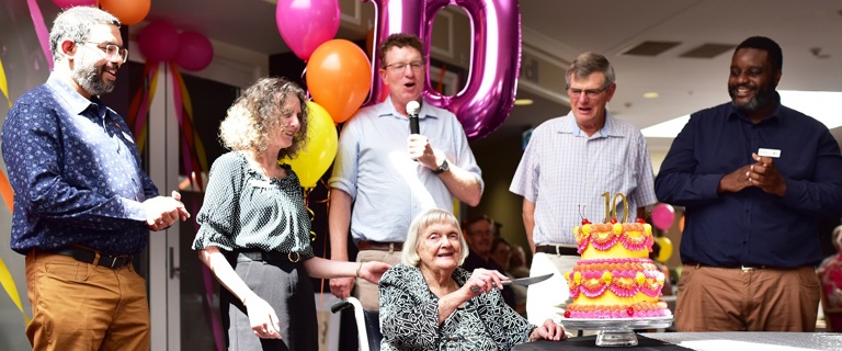 Betty cutting the cake for Gosling Creek 10 year anniversary.jpg Betty cutting the cake for Gosling Creek 10 year anniversary.jpg