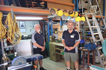 Clive & John_368x246.jpg