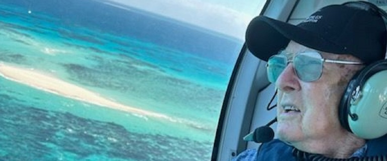 Don taking to the skies over the Great Barrier Reef.jpg Don taking to the skies over the Great Barrier Reef.jpg