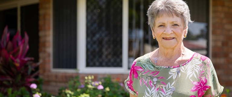 Lynelle_1400x500.jpg Lynelle_1400x500.jpg