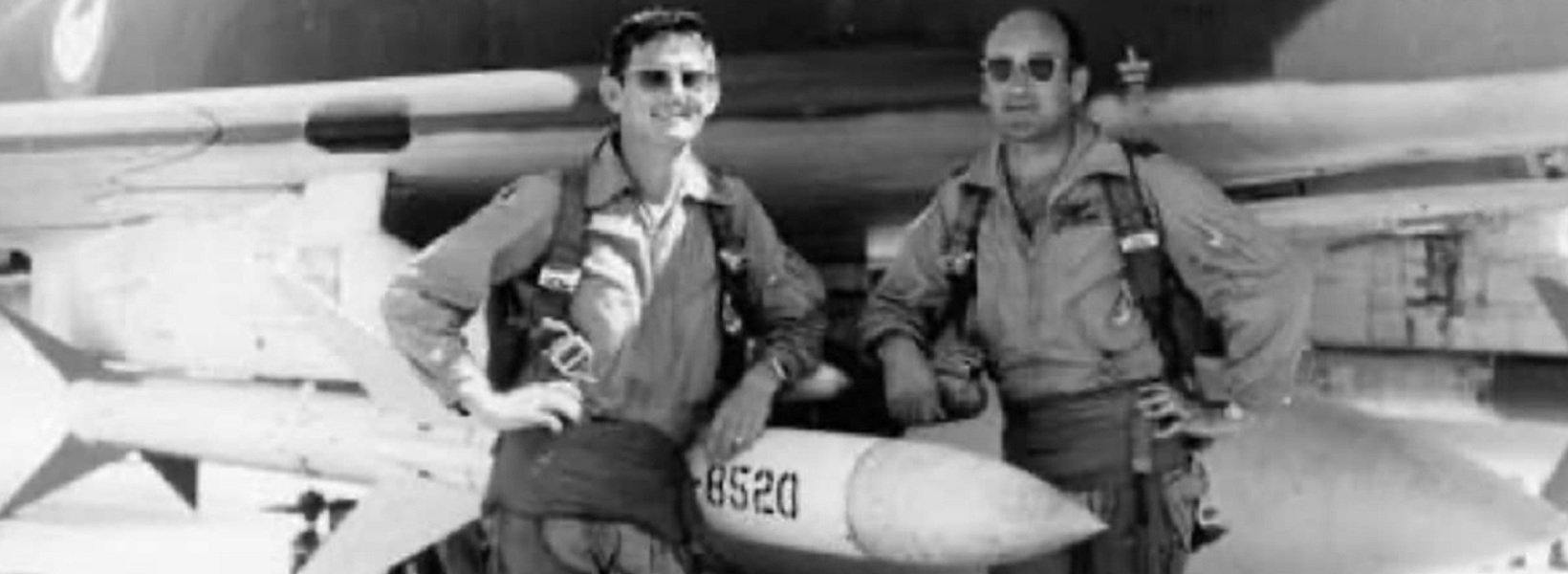 Noel on right with Bren Roberts F4 Phantom aircraft pilot_.jpg Noel on right with Bren Roberts F4 Phantom aircraft pilot_.jpg