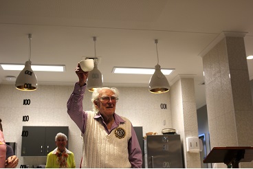 Ralph celebrating his 100th birthday at Westhaven_.jpg