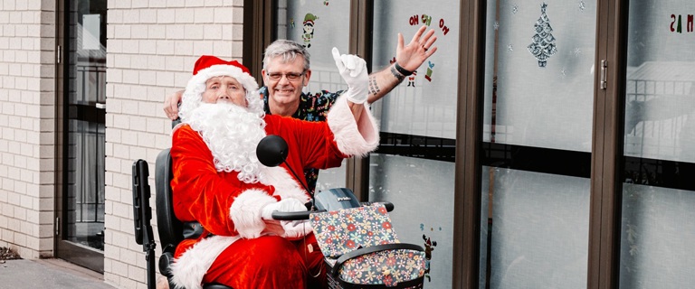 Santa at Fernhill Christmas Carols_.jpg Santa at Fernhill Christmas Carols_.jpg