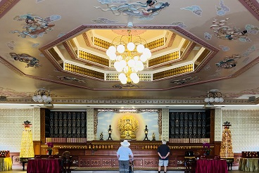 Seaton Place residents at the local Buddhist temple_.jpg