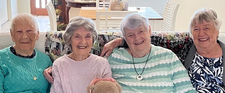 The Golden Girls.jpg The Golden Girls.jpg