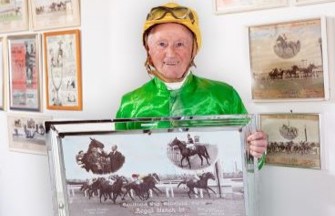 Living life to the full Living life to the full