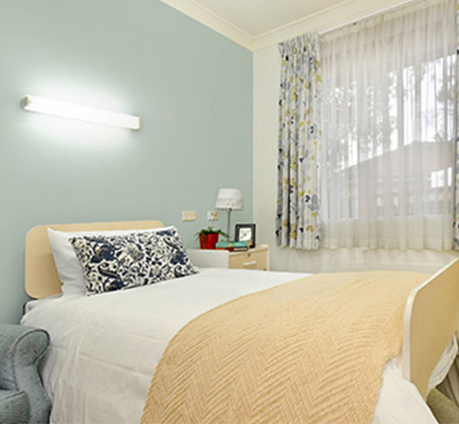 Bass Hill single room