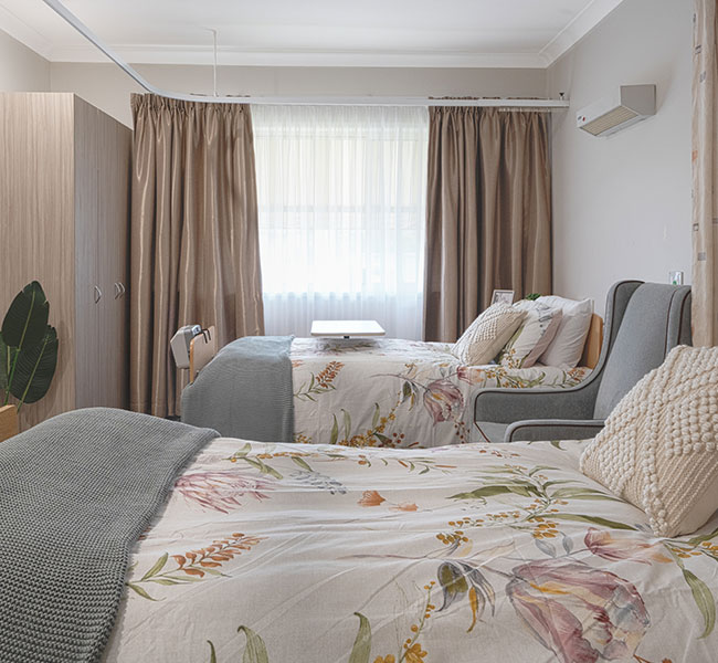 Beechwood Companion Room 2 Bed