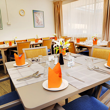 Pendle Hill Residential Aged Care - dining