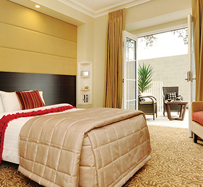 Single room - private courtyard - Redleaf.jpg