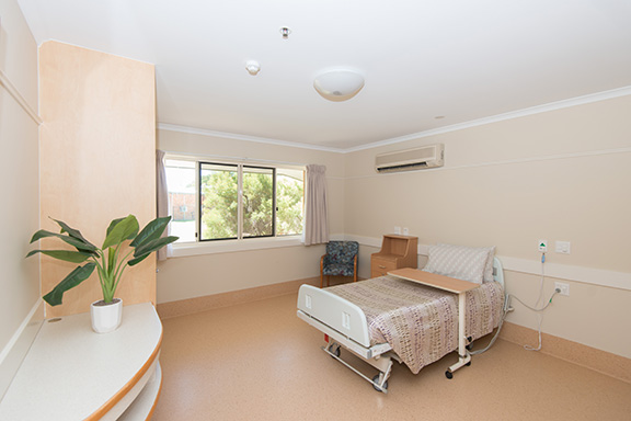 Pioneers RAC room premium