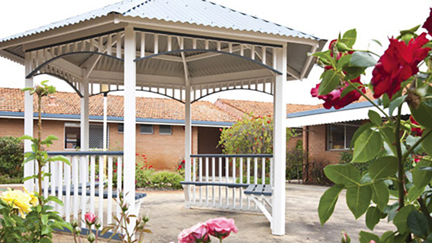 Pearson Retirement Living - outdoor spaces