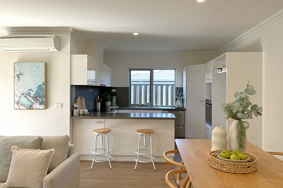 Martha Cove_Unit28_576 x 384_02