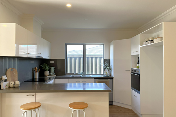 Martha Cove_Unit28_576 x 384_04