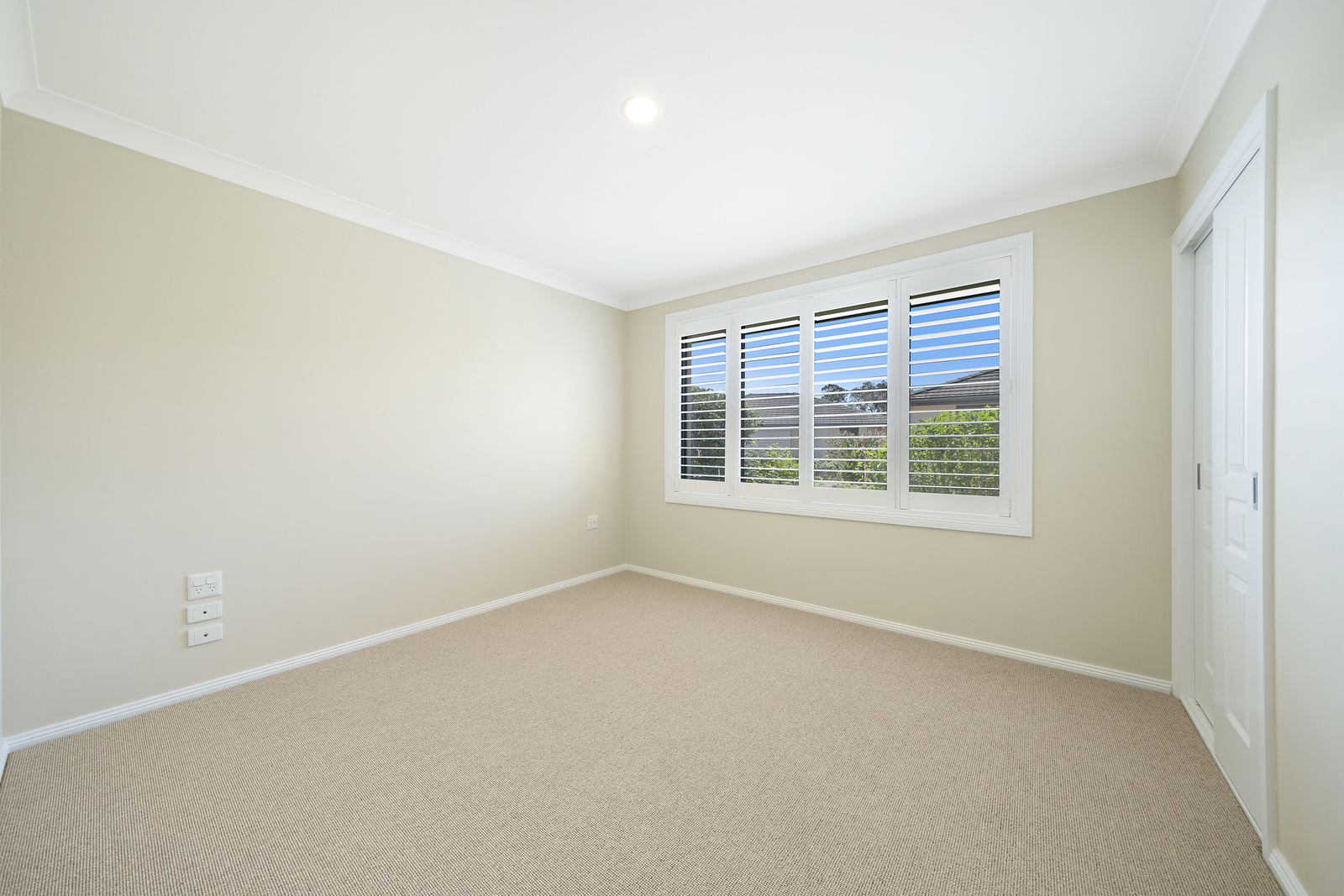 013_Open2view_ID974120-3_160_Park_Street_Port_Macquarie___NSW_2444.jpg