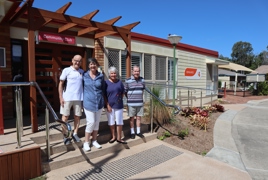 Bongaree - David Pam Margaret Roy (9).JPG Bongaree - David Pam Margaret Roy (9).JPG