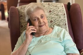 HOW R U Alma.jpg HOW R U Alma.jpg