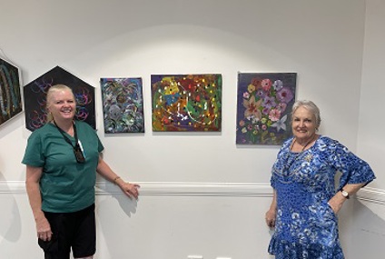 Barbara and Shirley_.jpg Barbara and Shirley_.jpg