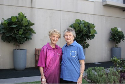 Glenda and Betty_.jpg Glenda and Betty_.jpg