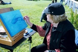 Janice painting on the shore of Norah Heads_.jpg Janice painting on the shore of Norah Heads_.jpg